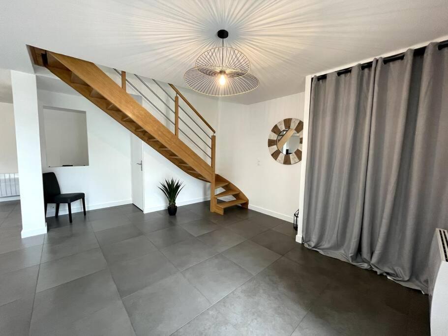 Superbe Loft Lumineux A Caen Apartment Exterior photo